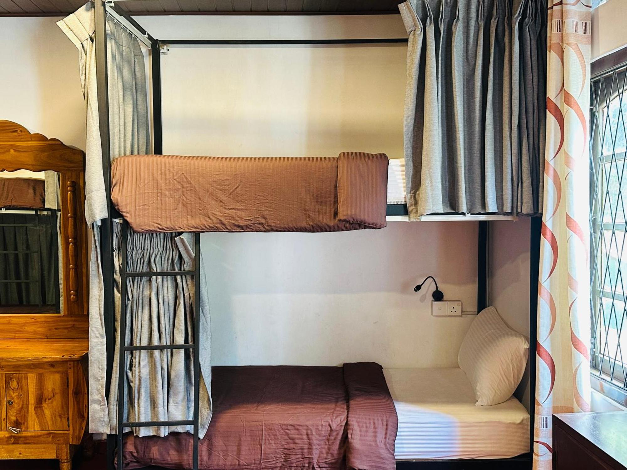Rock View Hostel Елла Екстер'єр фото