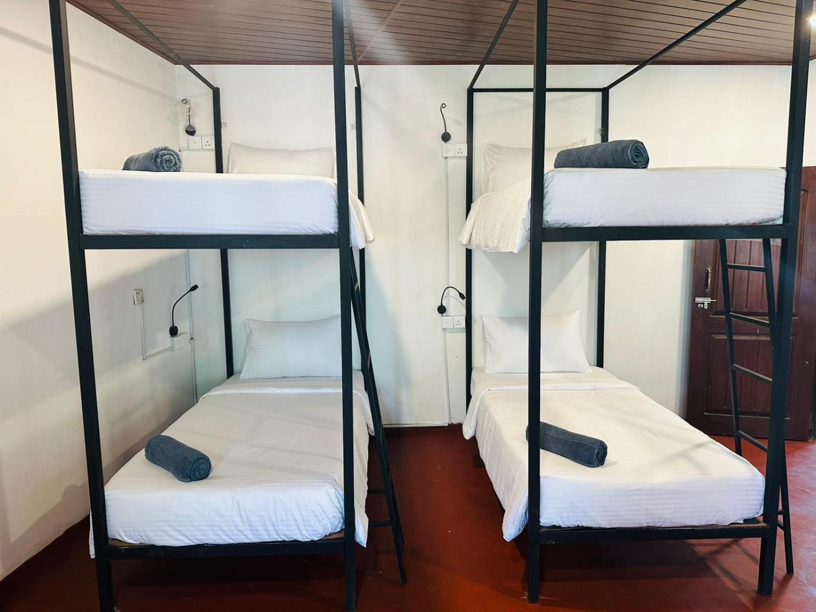 Rock View Hostel Елла Екстер'єр фото